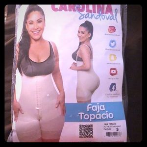 Carolina Sandoval (s)